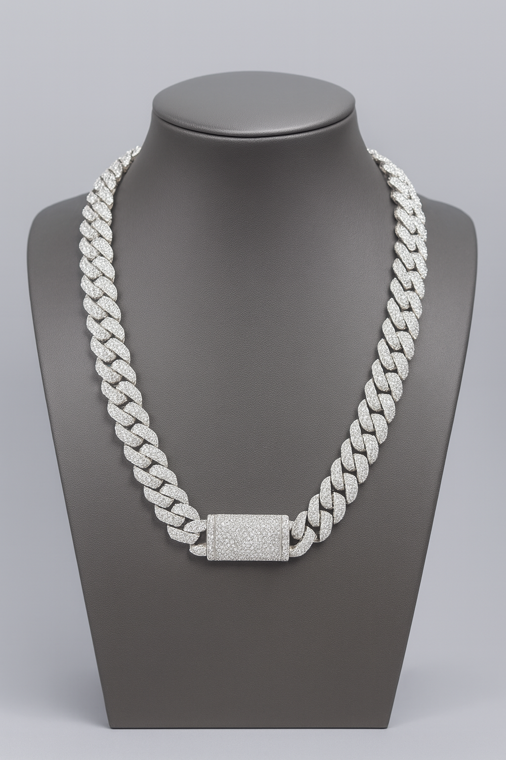 Lumière Cuban Chain