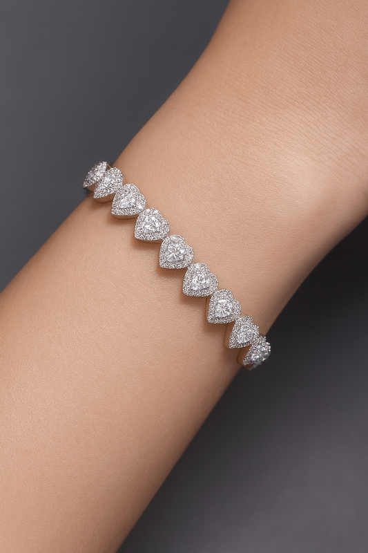 Lumière heart bracelet